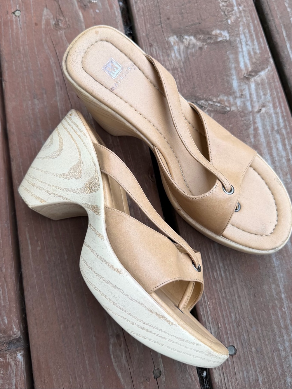 Size 7 Tan Platform Thong Sandals